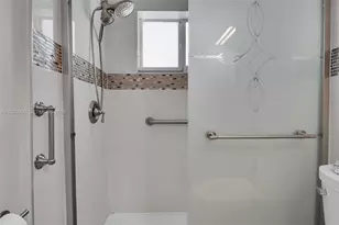 4905 NW 47th Ave, Tamarac, FL 33319 - Photo 31