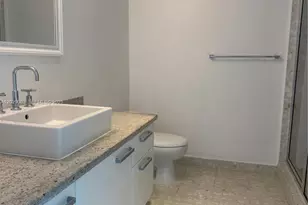 185 SW 7th St, Miami, FL 33130 - Photo 7