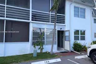 6501 Winfield Blvd, Margate, FL 33063 - Photo 15