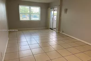 6501 Winfield Blvd, Margate, FL 33063 - Photo 11