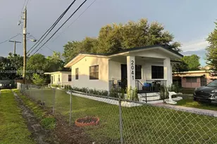 2041 NW 100th St, Miami, FL 33147 - Photo 3