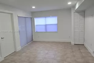 6515 W 26th Dr, Hialeah, FL 33016 - Photo 23