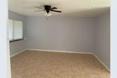 1220 NE 116th St #1222, Miami, FL 33161 - Photo 11