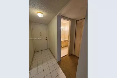 6505 Winfield Blvd #B-51, Margate, FL 33063 - Photo 9