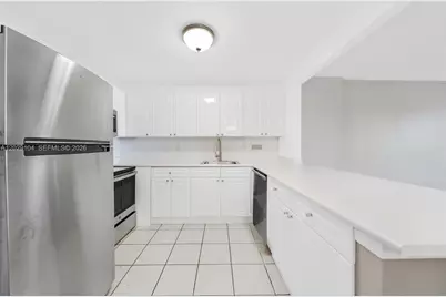 2301 Collins Ave #1030, Miami Beach, FL 33139 - Photo 19