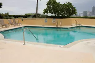 2475 Brickell Ave, Miami, FL 33129 - Photo 19