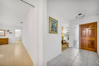 6760 SW 62nd Ter, South Miami, FL 33143 - Photo 9