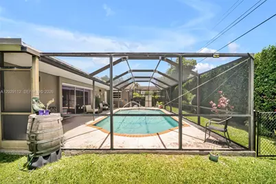 6760 SW 62nd Ter, South Miami, FL 33143 - Photo 29