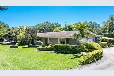 6760 SW 62nd Ter, South Miami, FL 33143 - Photo 3