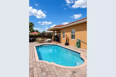 14863 SW 35th Ln, Miami, FL 33185 - Photo 7