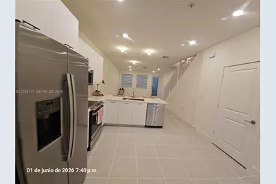 6453 NW 102nd Path #103, Doral, FL 33178 - Photo 9