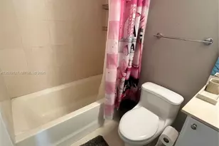 60 SW 13th St, Miami, FL 33130 - Photo 7
