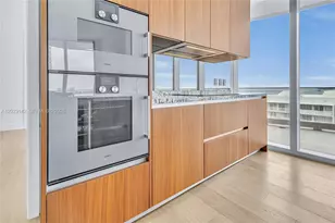 175 SE 25th Rd, Miami, FL 33129 - Photo 15