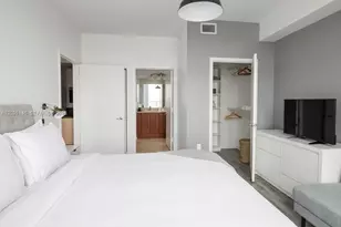 79 SW 12th St, Miami, FL 33130 - Photo 7