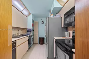 151 SE 15th Rd, Miami, FL 33129 - Photo 9