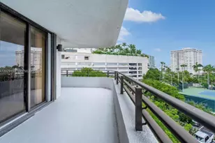 151 SE 15th Rd, Miami, FL 33129 - Photo 17