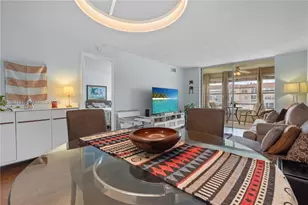 9340 Sunrise Lakes Blvd, Sunrise, FL 33322 - Photo 11