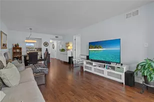 9340 Sunrise Lakes Blvd, Sunrise, FL 33322 - Photo 15