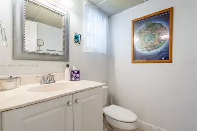 9340 Sunrise Lakes Blvd #209, Sunrise, FL 33322 - Photo 23
