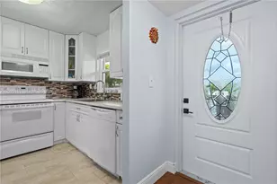 9340 Sunrise Lakes Blvd, Sunrise, FL 33322 - Photo 5