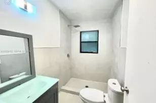 1220 S 29th Ave, Hollywood, FL 33020 - Photo 5