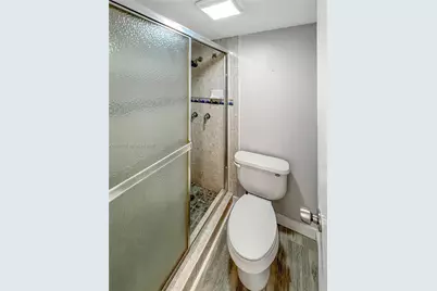 3475 N Country Club Dr #503, Aventura, FL 33180 - Photo 13