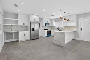 1320 SE 10th St, Deerfield Beach, FL 33441 - Photo 7