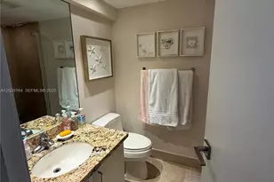 20306 NE 34th Ct, Aventura, FL 33180 - Photo 11