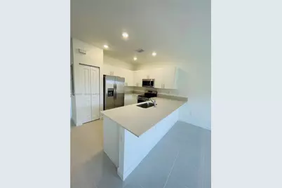 17905 SW 356th Ter, Homestead, FL 33034 - Photo 7