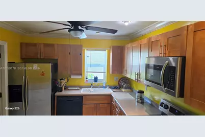 7715 SW 9th St, North Lauderdale, FL 33068 - Photo 1