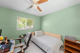 7715 SW 9th St, North Lauderdale, FL 33068 - Photo 23