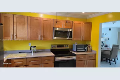 7715 SW 9th St, North Lauderdale, FL 33068 - Photo 3