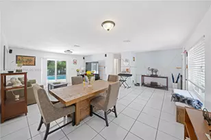 7715 SW 9th St, North Lauderdale, FL 33068 - Photo 5