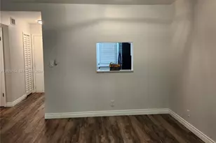 900 NE 12th Ave, Hallandale Beach, FL 33009 - Photo 9