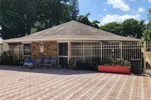 900 NE 12th Ave, Hallandale Beach, FL 33009 - Photo 29