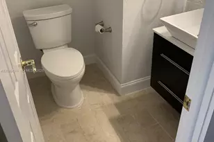 7805 SW 102nd Pl, Miami, FL 33173 - Photo 21