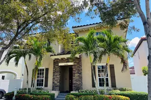 16946 SW 90th Terrace Cir, Miami, FL 33196 - Photo 3