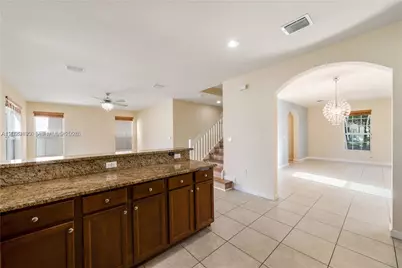 16946 SW 90th Terrace Circle, Miami, FL 33196 - Photo 13