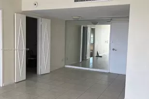 5161 Collins Ave, Miami Beach, FL 33140 - Photo 3