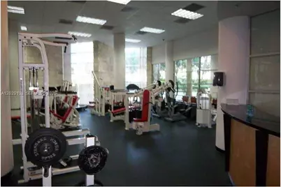 5161 Collins Ave #909, Miami Beach, FL 33140 - Photo 11