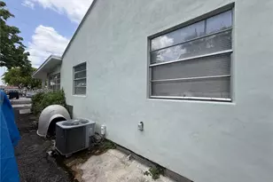 3245 NW 34th St, Miami, FL 33142 - Photo 5