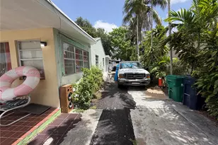 3245 NW 34th St, Miami, FL 33142 - Photo 3