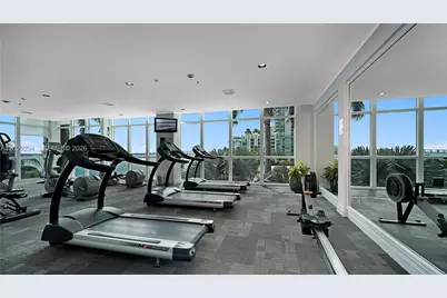 1155 Brickell Bay Dr #2701, Miami, FL 33131 - Photo 21