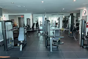 1155 Brickell Bay Dr, Miami, FL 33131 - Photo 23