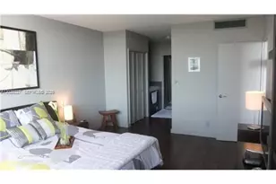 5700 Collins Ave, Miami Beach, FL 33140 - Photo 9
