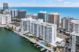 5700 Collins Ave, Miami Beach, FL 33140 - Photo 19