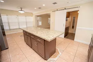 5613 Pierce St, Hollywood, FL 33021 - Photo 11