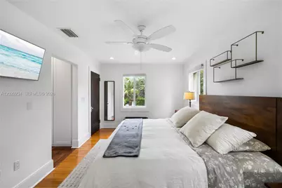 273 NE 98th St, Miami Shores, FL 33138 - Photo 39