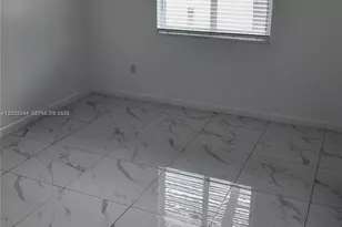 10820 SW 200th Dr, Cutler Bay, FL 33157 - Photo 9