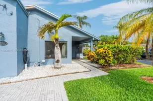 971 NW 89th Ave, Plantation, FL 33324 - Photo 31